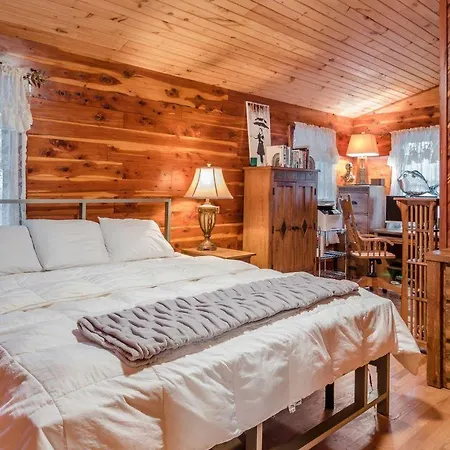 Fly Away Cabin- Modern, Serene, And Convenient Compton Extérieur photo