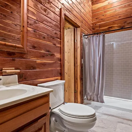 Fly Away Cabin- Modern, Serene, And Convenient Compton Extérieur photo